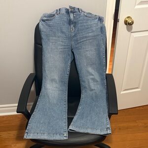 Torrid Light Wash Women’s Flared Jeans